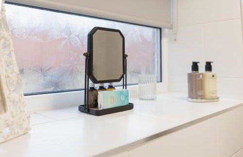 Stay in the heart of Yarm Perfect for familys Friends Business and Contractors - Foto 29