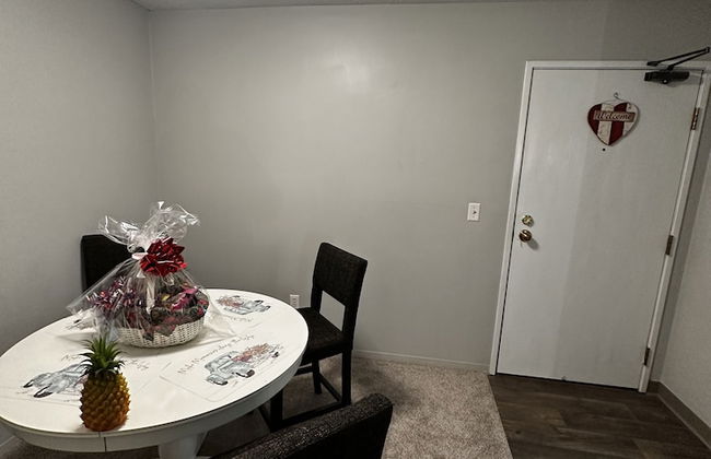 2 BR con patio por el centro comercial - Foto 40