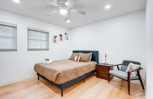 Pool and Game Room Spacious Brandon Home - Foto 21