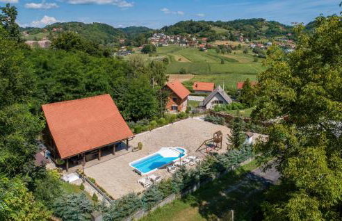 Stunning Home In Veliko Trgovisce - Foto 12
