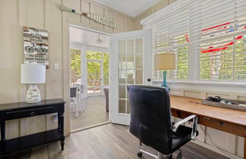 Whispering Arbor by Juniper Holiday + Home - Foto 15