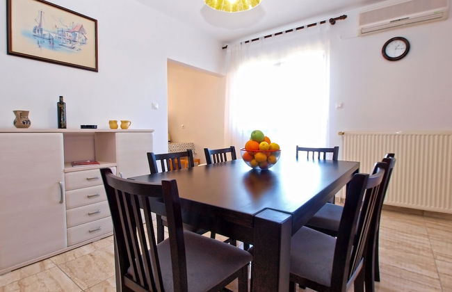 Apartment 1077 - Photo 24