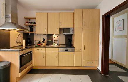 Gemütliches Altbau-Loft mit Kamin und Parkplatz - Foto 7