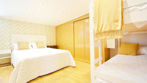 GALIHOST - Ático con terraza y vistas al mar en Vilagarcía - Foto 3, towels, wardrobe