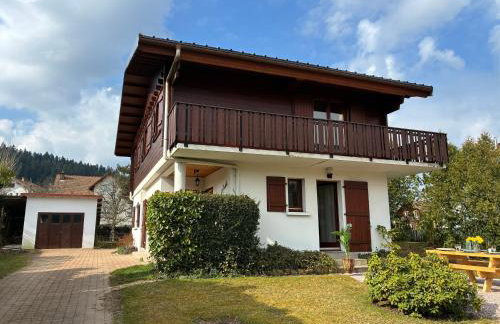 Chalet familial Gerardmer centre - salle de jeu - piscine partagée - Photo 7