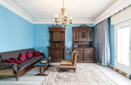 Elena's House - Photo 2