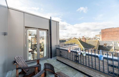 Beautiful 1BR Huge Terrace 17 mins central London - Pass the Keys - Foto 23