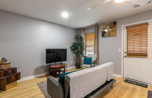 Chic Suite 25 Minutes From Midtown ATL and Airport - Foto 5