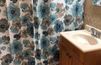 Private 2-bedroom house, free parking, 15-min walk to direct NYC Manhattan train, MetLife Stadium FIFA World Cup 30 minutes away - Foto 8