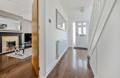 house in Heald Green village - Photo 16