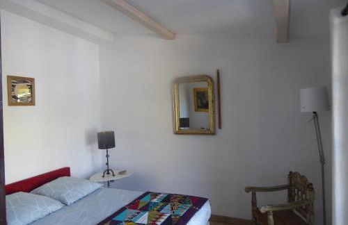 Maison de plain pied pour 4 pers piscine Lussan - Photo 24