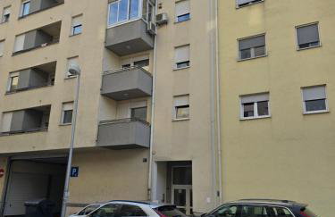 APARTMAN LAVANDA ZAGREB 57 Square Meters 2 Bedrooms Free Parking Self Check-in - Photo 48