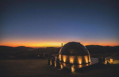 Refúgio nas Nuvens, Domo Omega Luxuoso com Fogo de Chão e Hidro Panorâmica - Photo 1