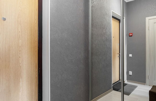 Tricolor Apartments - Photo 5