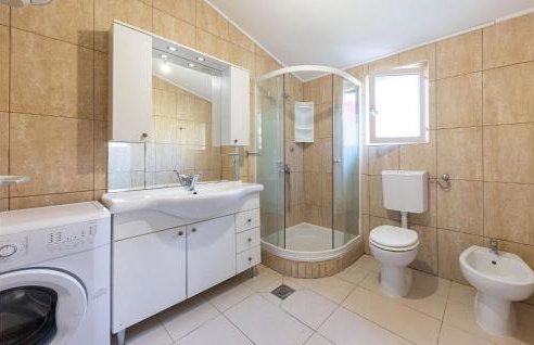 Awesome Home In Dugopolje With Wifi - Foto 43