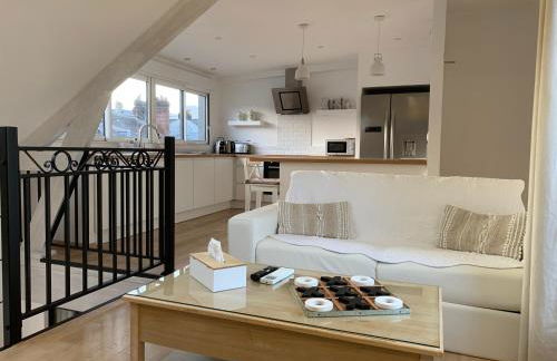 Duplex vieux marché quartier historique wifi/parking - Foto 7