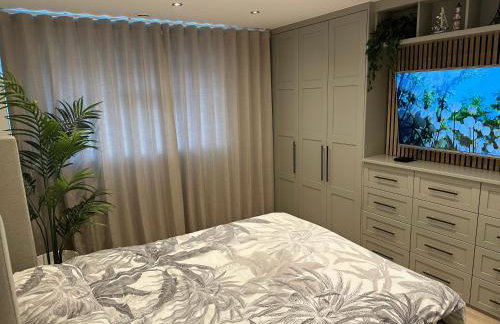 Luxury West London 3BR House, Cul De Sac - Foto 25