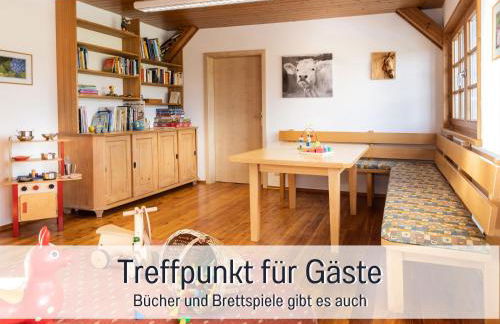 Biohof Burger, 3 sonnige Fewo, alle mit Balkon, Spielzimmer, Grillhütte, 7 km vor Oberstdorf - Photo 41