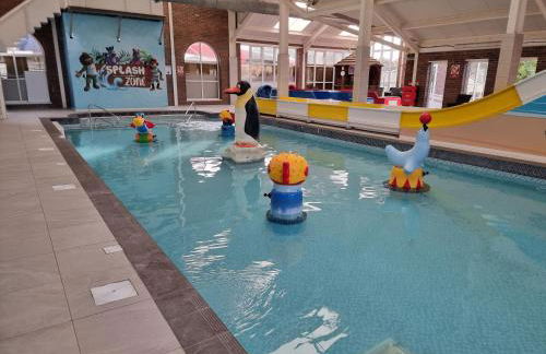 Lucy's Lodge - Photo 23