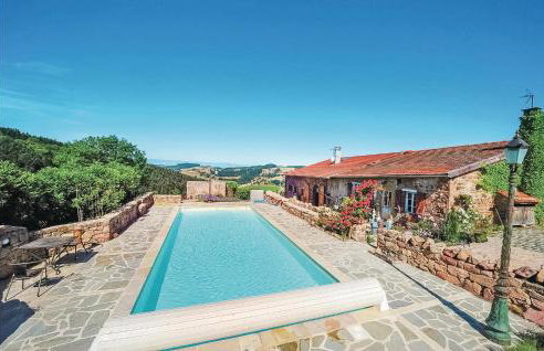 Lovely Home In Thizy-Les-Bourgs - Foto 11