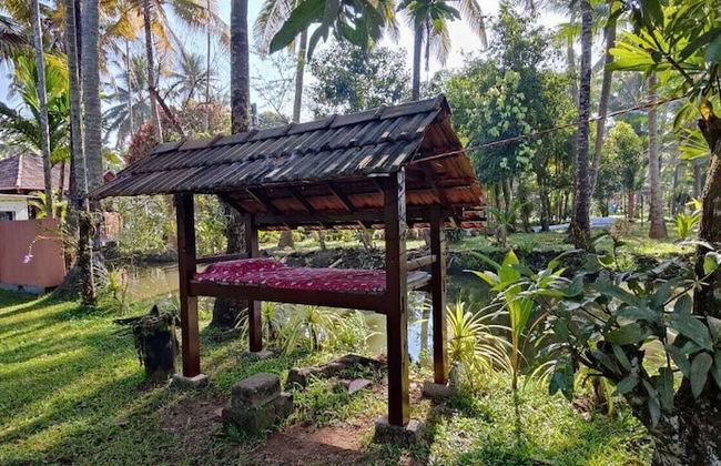 Tentgram Alleppey Riverfront - Foto 21