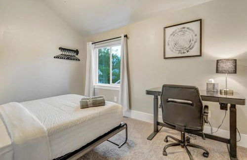 Baby Blue - Hot Tub Easy Access to Top Locations - Foto 36