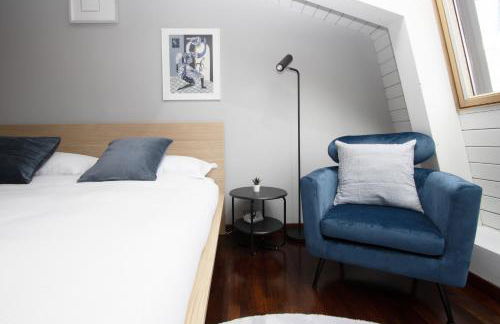 Penthouse with Patio & 2 Baths, 10 Min to Duomo - Foto 6