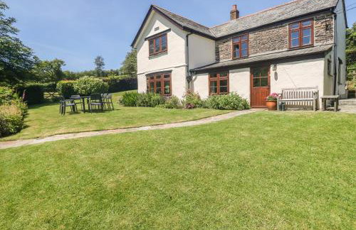 Meadow Lea - Photo 1