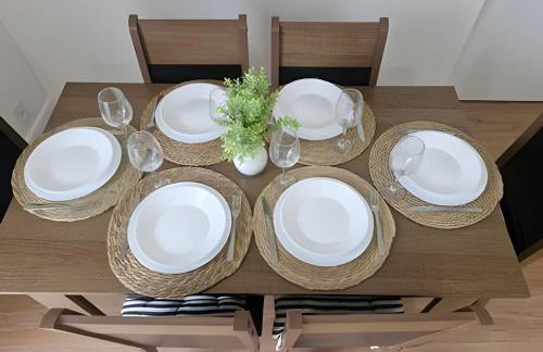 Varanda ensolarada a alguns passos do mar - Foto 14