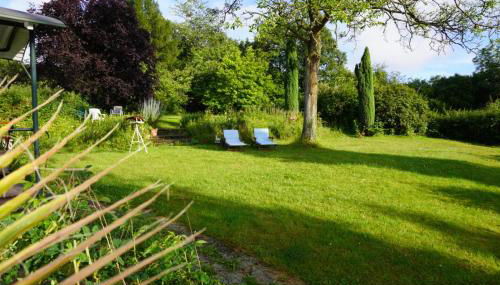 Grüne Wohlfühloase mit einmaliger Aussicht - Foto 2, Garden