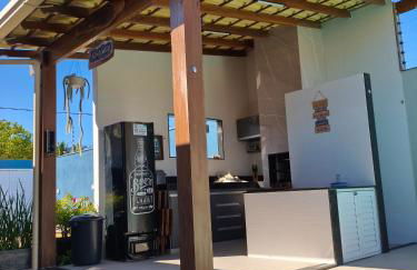 ESPAÇO PÉROLA GUANABARA, 70 Metros do Mar, 4 Suítes independentes COM AR, Área Gourmet Integrada com Piscina,Churrasqueira, 900 Metros de CASTELHANOS, ideal para FAMÍLIAS E AMIGOS - Foto 61