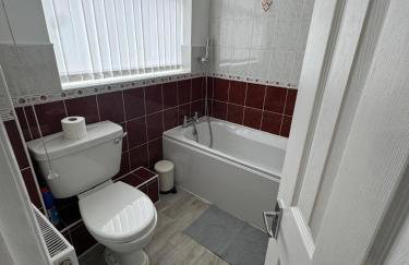 Comfortable 3BR Stay Perfect for 6 Guests - Foto 21