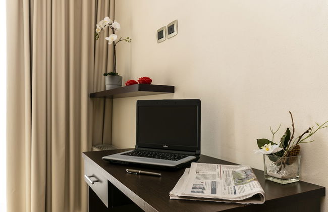 ApartHotel Anghel - Foto 15