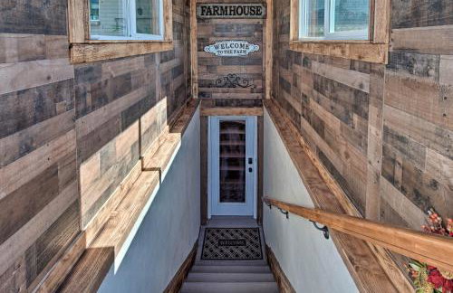 Game Room and Hot Tub Salt Lake City Area Apt - Photo 23