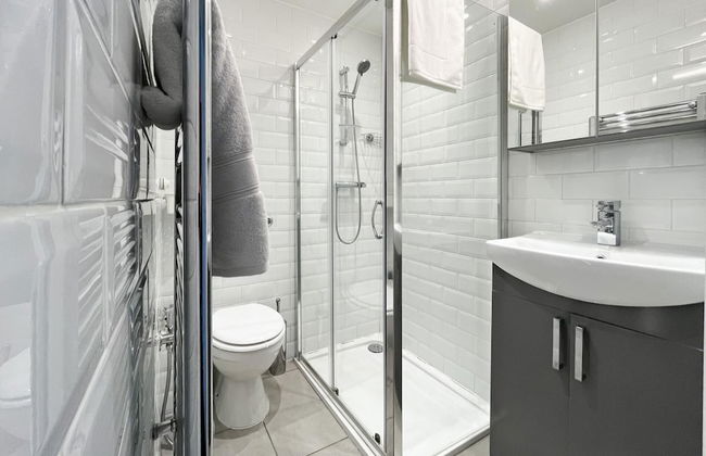 Beautiful 3BD Flat in Archway London - Photo 15