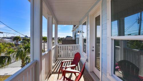 A Shore Thing- A - Foto 2