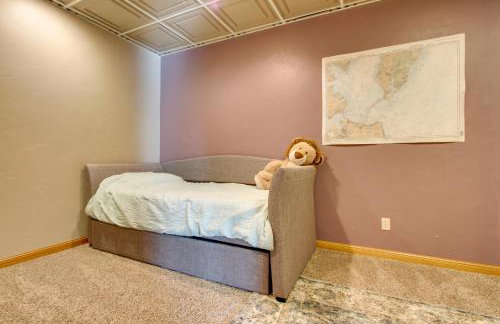 Spacious Canyon Ferry Lake House with Bar and Views! - Foto 33