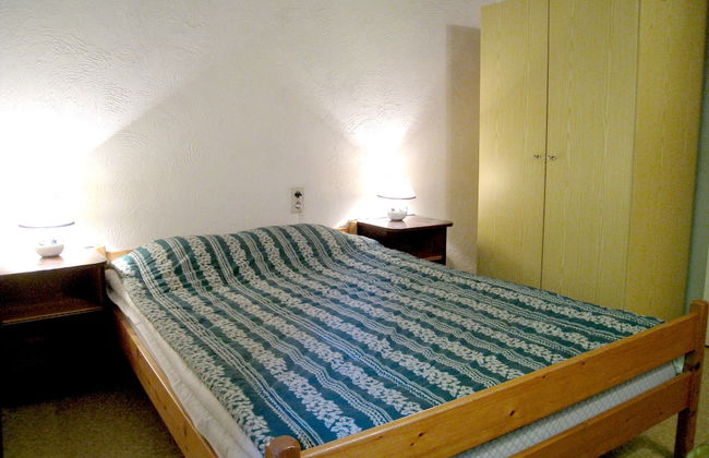 Farmhouse in Basse-bodeux Near Forest - Photo 2