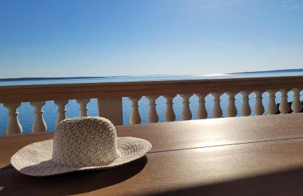 Family Apartments Iris 20m from the beach, in Mandre - Foto 1