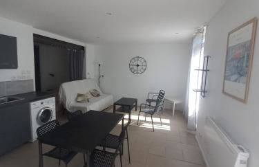 Large studio near medieval city - Foto 2