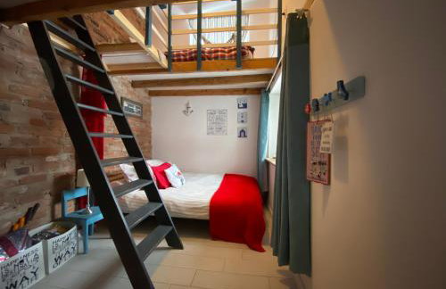 Domek całoroczny blisko lasu i morza na urokliwej działce 4300 m2 - Photo 28