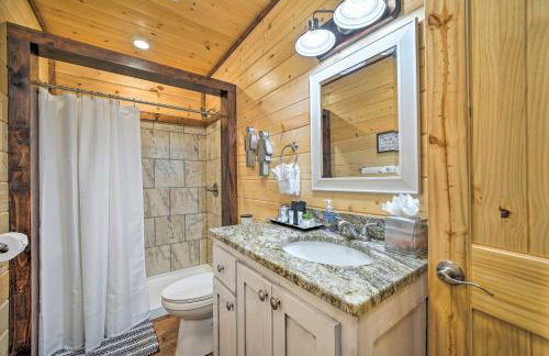 Falling Star Eagletown Cabin with Hot Tub Pets OK - Foto 16