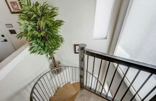 A-Frame Wonders Hot Tub w Mountain Views - Foto 36