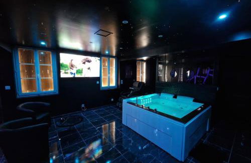 Suite Coquine avec jacuzzi YaoSpa60 - Photo 10