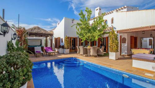 Luxurious Villa in Baños y Mendigo, Spain - Perfect for Families and Groups - Foto 2