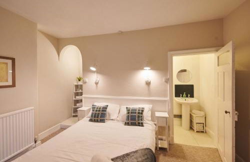 The Haven - Photo 20