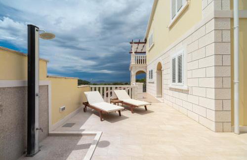 Holiday house with a swimming pool Prizba, Korcula - 199 - Photo 10