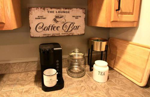 The Lounge - Downtown Chillicothe - Foto 11