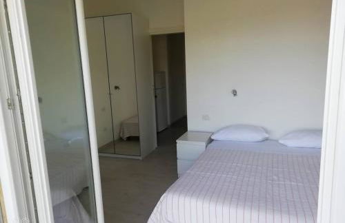 Villa tranquilla immersa nel verde a 2 Km dal mare - Foto 32