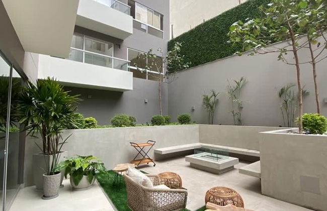 w Great 1BR With Balcony in Luxurious Building - Foto 18